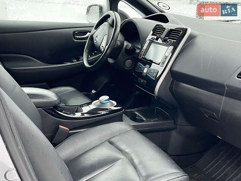 Хэтчбек Nissan Leaf 2014 в Полтаве