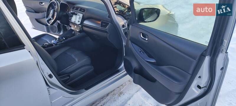 Хэтчбек Nissan Leaf 2018 в Харькове