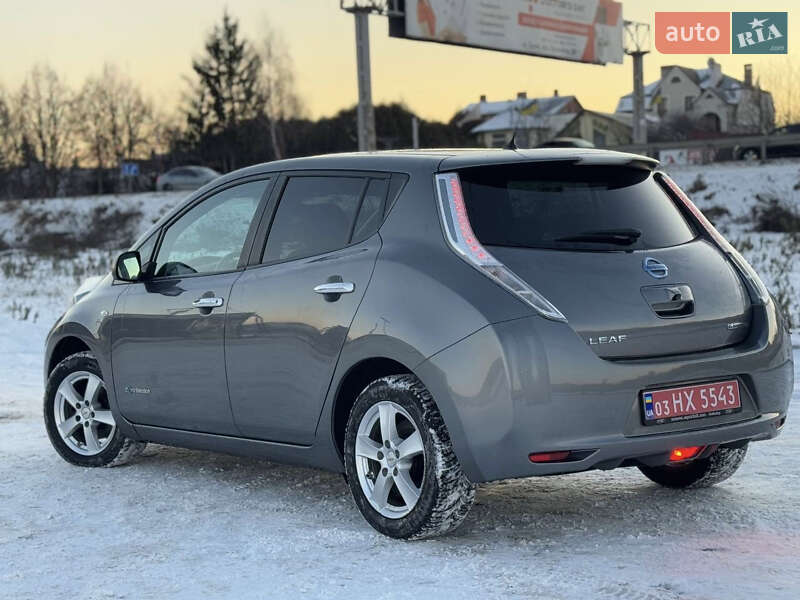 Хэтчбек Nissan Leaf 2017 в Львове