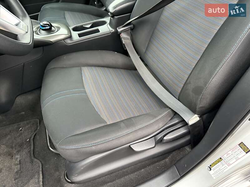 Хэтчбек Nissan Leaf 2018 в Кропивницком