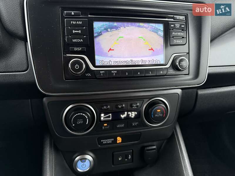 Хэтчбек Nissan Leaf 2018 в Кропивницком