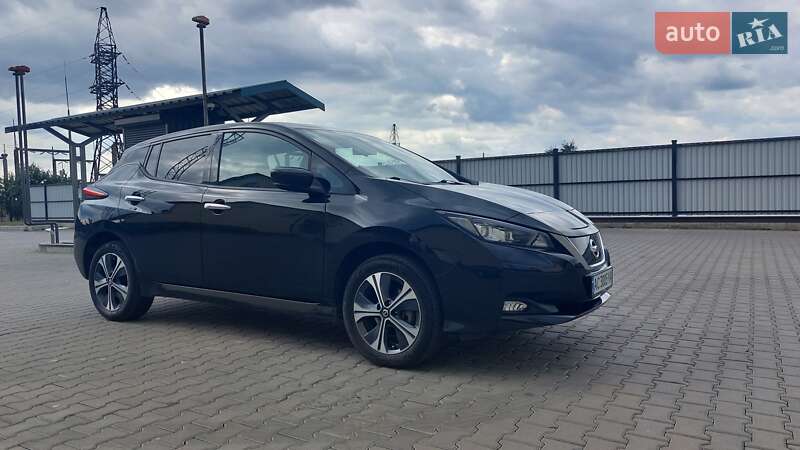 Хэтчбек Nissan Leaf 2021 в Луцке
