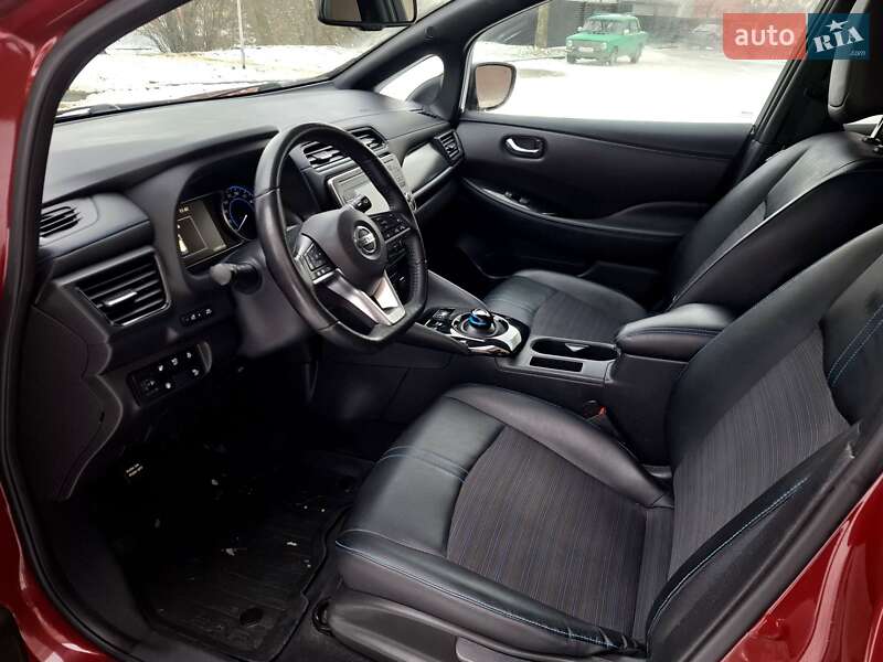Хетчбек Nissan Leaf 2018 в Звягелі фото 16 Хетчбек Nissan Leaf 2018 в Звягелі