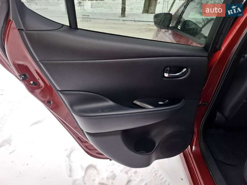 Хетчбек Nissan Leaf 2018 в Звягелі фото 27 Хетчбек Nissan Leaf 2018 в Звягелі