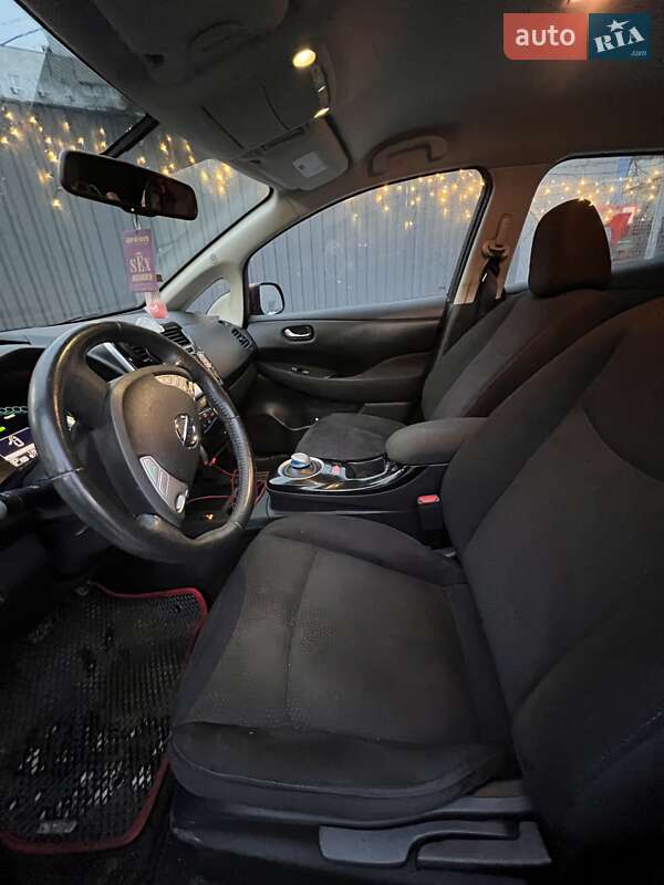 Хэтчбек Nissan Leaf 2015 в Харькове