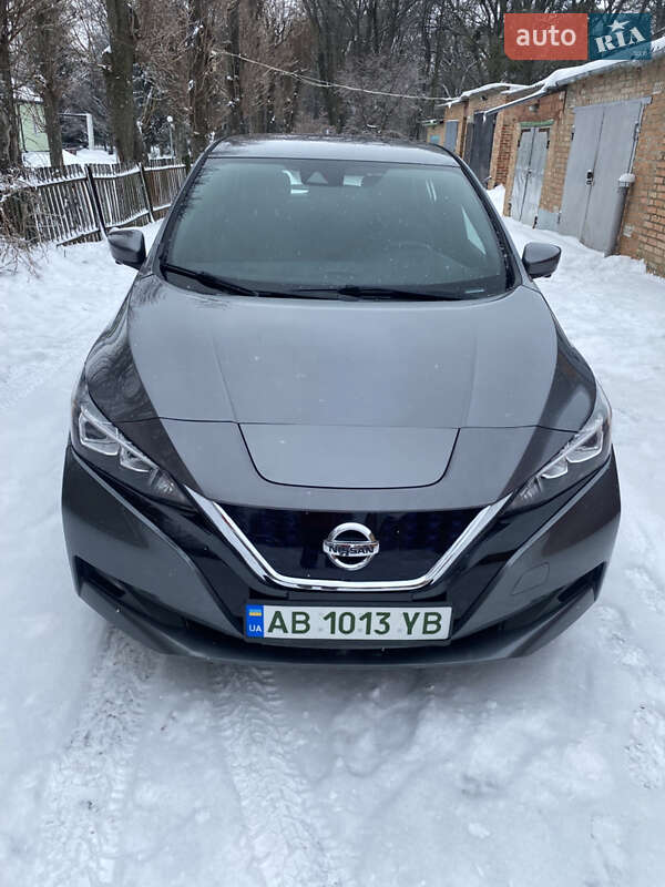 Хэтчбек Nissan Leaf 2021 в Немирове