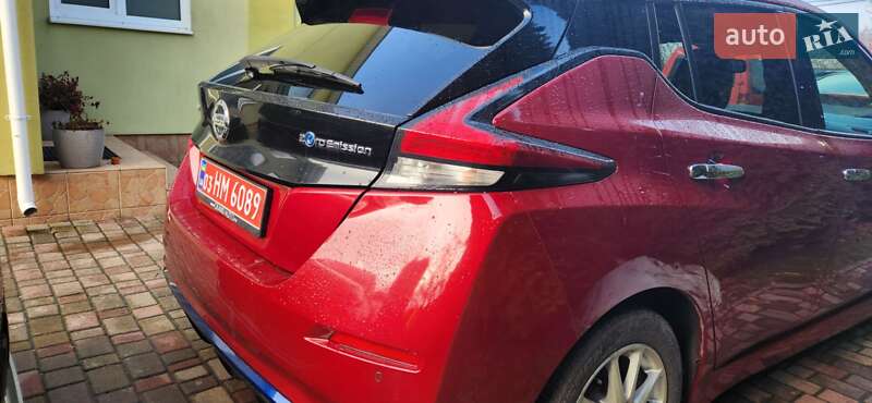 Хэтчбек Nissan Leaf 2018 в Ровно