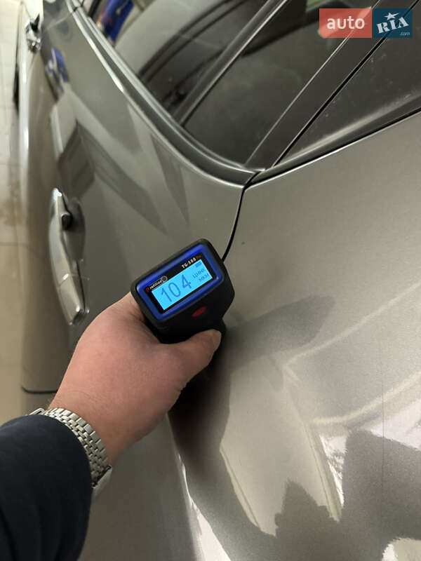 Хэтчбек Nissan Leaf 2014 в Умани