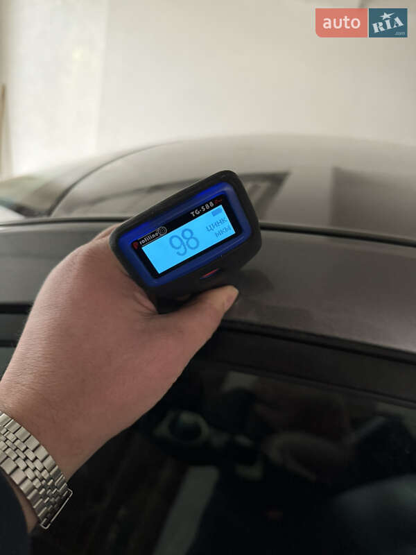 Хэтчбек Nissan Leaf 2014 в Умани