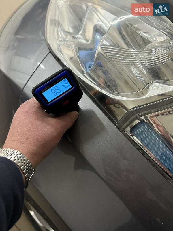 Хэтчбек Nissan Leaf 2014 в Умани