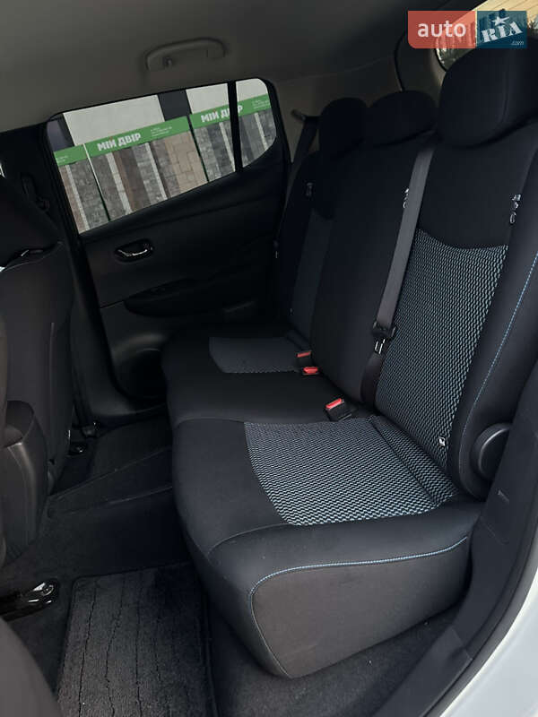 Хэтчбек Nissan Leaf 2019 в Ровно