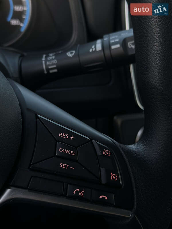 Хэтчбек Nissan Leaf 2019 в Ровно