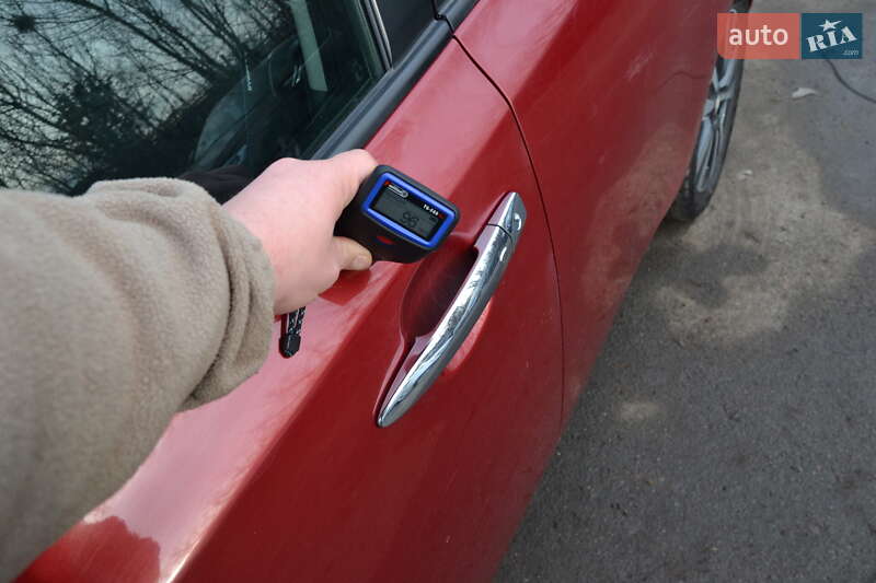 Хэтчбек Nissan Leaf 2016 в Луцке