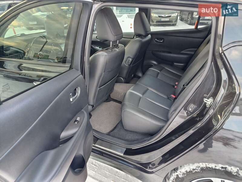 Хэтчбек Nissan Leaf 2018 в Броварах