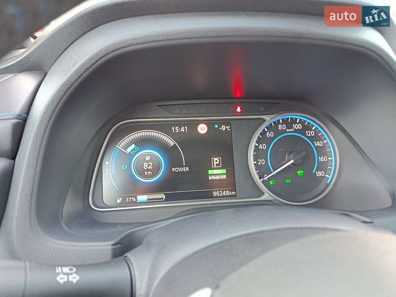 Хэтчбек Nissan Leaf 2018 в Броварах