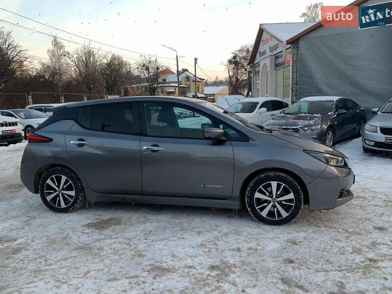 Хэтчбек Nissan Leaf 2020 в Виннице