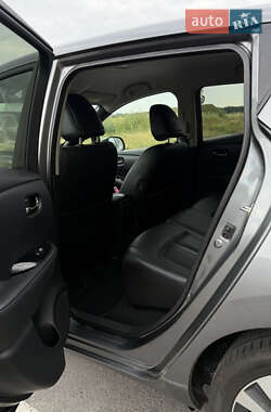 Хэтчбек Nissan Leaf 2014 в Виннице