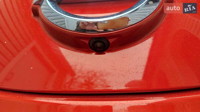 Хэтчбек Nissan Leaf 2015 в Фастове