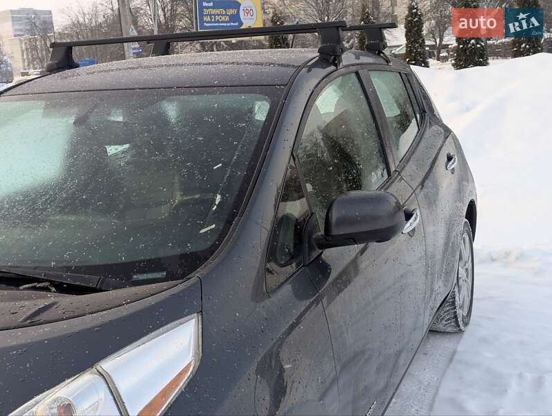 Хэтчбек Nissan Leaf 2013 в Дрогобыче