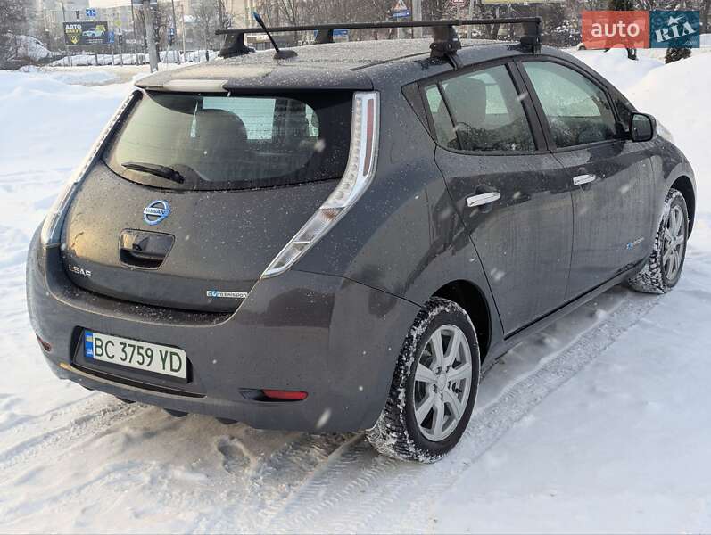 Хэтчбек Nissan Leaf 2013 в Дрогобыче