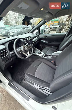 Хэтчбек Nissan Leaf 2024 в Черкассах