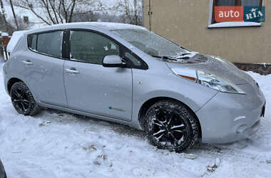 Хетчбек Nissan Leaf 2011 в Львові