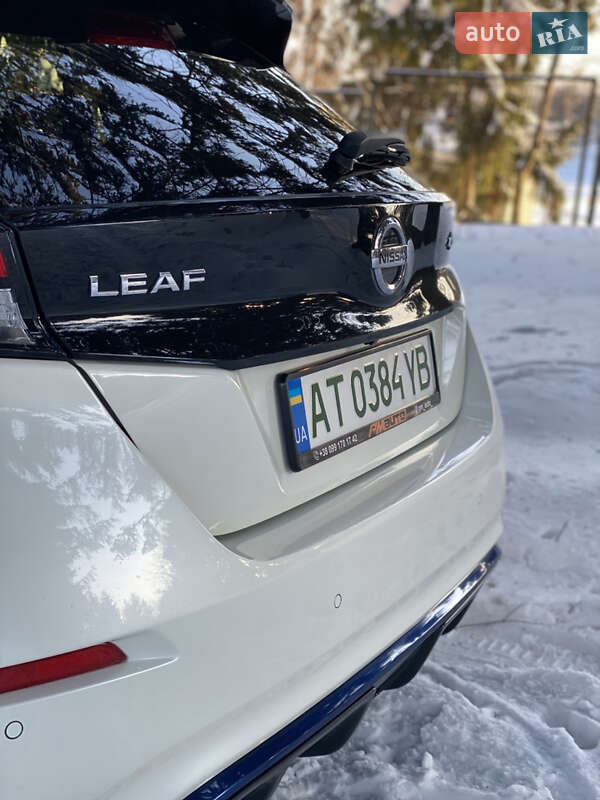 Хэтчбек Nissan Leaf 2018 в Бурштыне