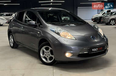 Хэтчбек Nissan Leaf 2016 в Владимире