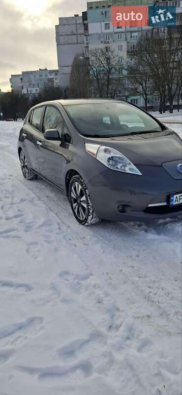 Хетчбек Nissan Leaf 2016 в Запоріжжі фото 9 Хетчбек Nissan Leaf 2016 в Запоріжжі