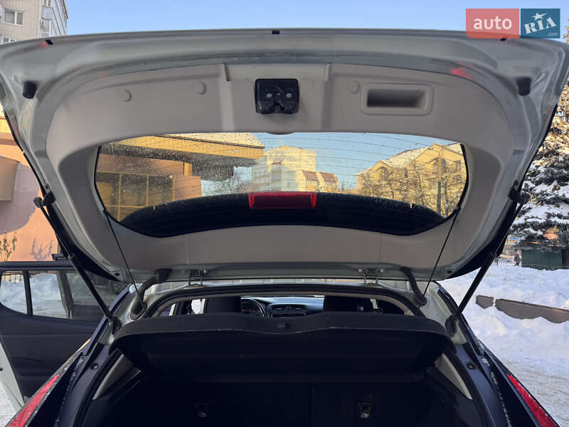 Хэтчбек Nissan Leaf 2018 в Ровно