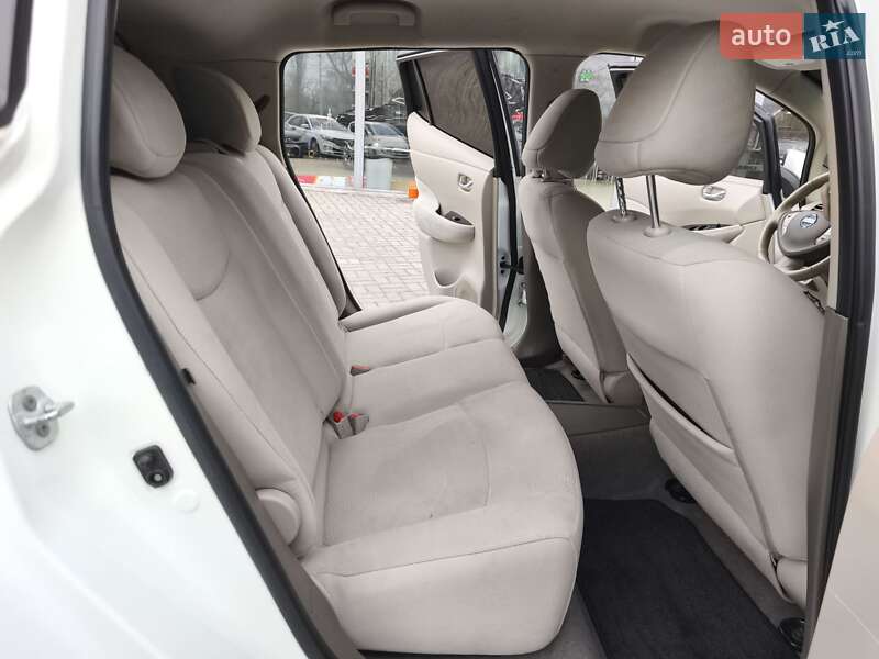 Хэтчбек Nissan Leaf 2016 в Днепре фото 11 Хэтчбек Nissan Leaf 2016 в Днепре
