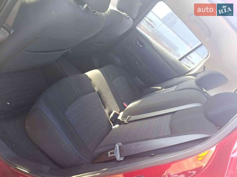 Хетчбек Nissan Leaf 2019 в Києві