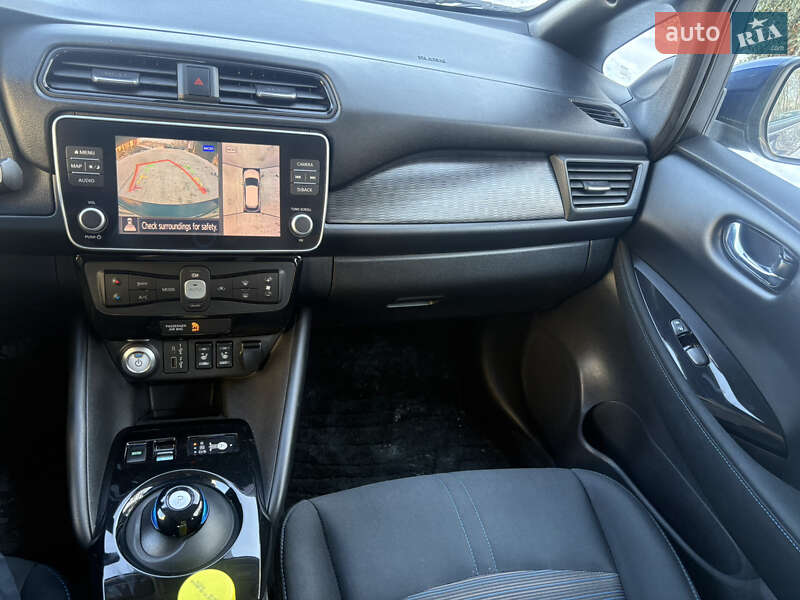 Хетчбек Nissan Leaf 2020 в Києві