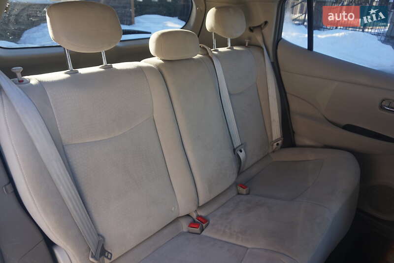 Хэтчбек Nissan Leaf 2011 в Самборе фото 42 Хэтчбек Nissan Leaf 2011 в Самборе