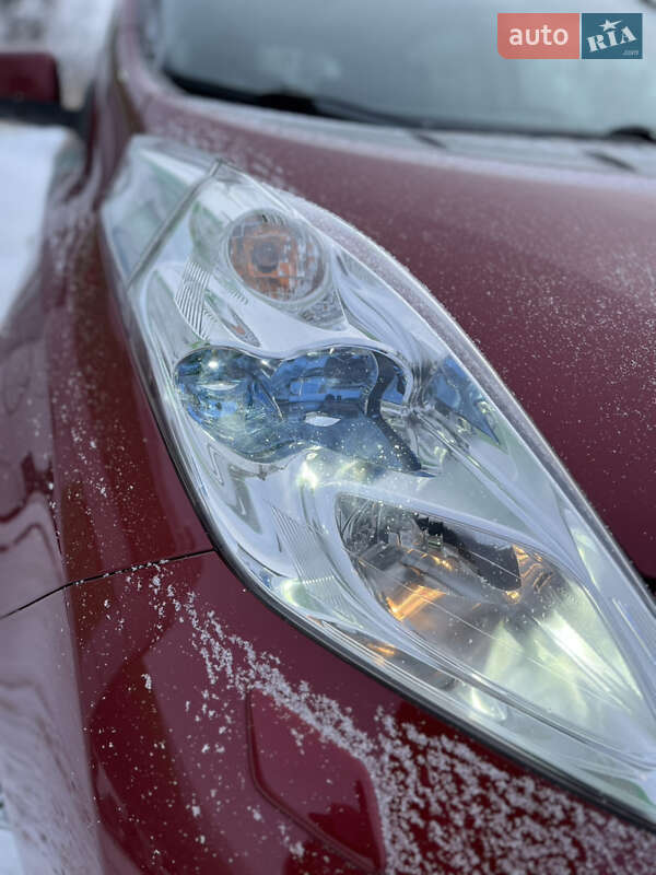 Хэтчбек Nissan Leaf 2016 в Львове фото 6 Хэтчбек Nissan Leaf 2016 в Львове