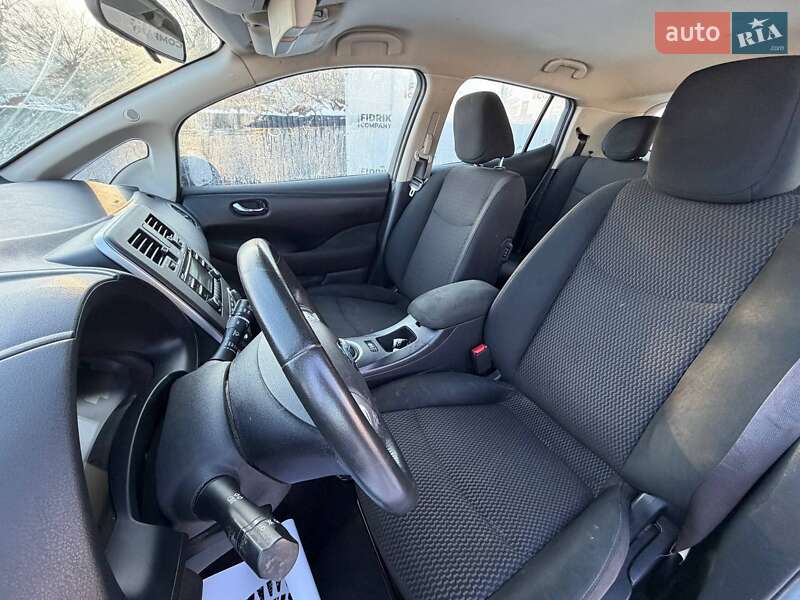 Хэтчбек Nissan Leaf 2014 в Луцке фото 14 Хэтчбек Nissan Leaf 2014 в Луцке