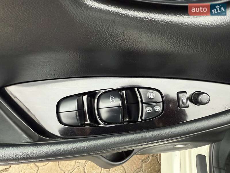 Хэтчбек Nissan Leaf 2018 в Черновцах фото 17 Хэтчбек Nissan Leaf 2018 в Черновцах