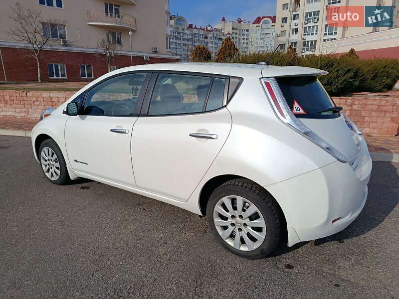 Хэтчбек Nissan Leaf 2015 в Николаеве фото 9 Хэтчбек Nissan Leaf 2015 в Николаеве
