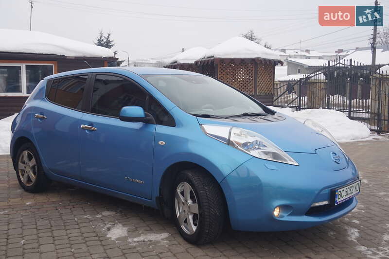 Хэтчбек Nissan Leaf 2011 в Самборе фото 6 Хэтчбек Nissan Leaf 2011 в Самборе