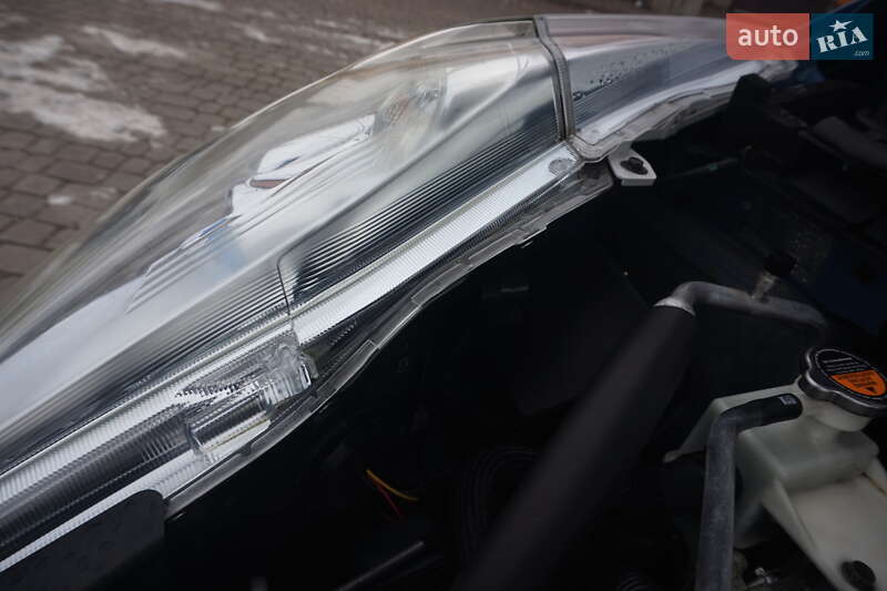 Хэтчбек Nissan Leaf 2011 в Самборе фото 58 Хэтчбек Nissan Leaf 2011 в Самборе