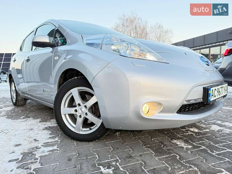 Хэтчбек Nissan Leaf 2012 в Владимире фото 55 Хэтчбек Nissan Leaf 2012 в Владимире