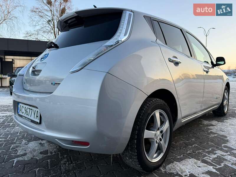 Хэтчбек Nissan Leaf 2012 в Владимире фото 68 Хэтчбек Nissan Leaf 2012 в Владимире