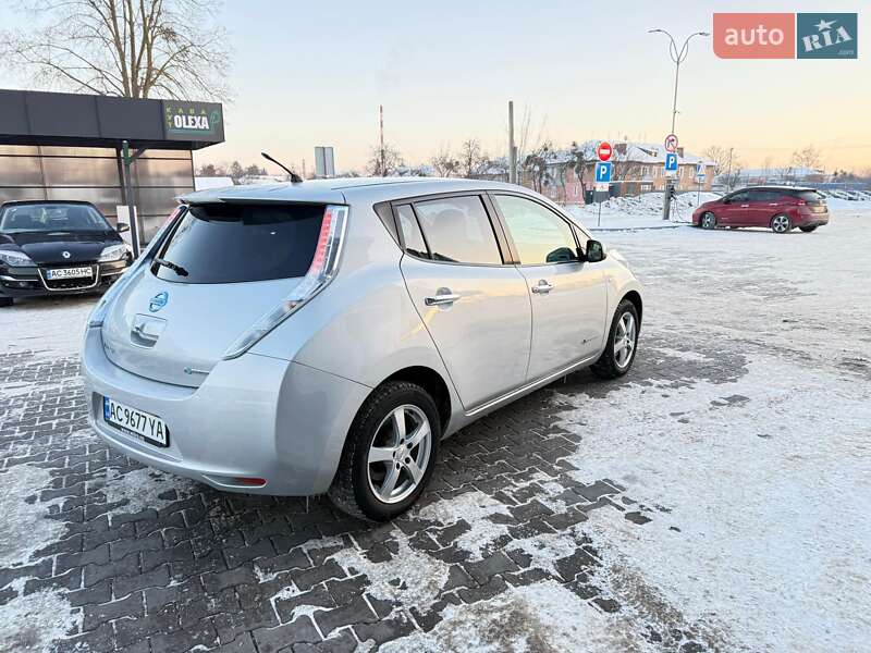 Хэтчбек Nissan Leaf 2012 в Владимире фото 88 Хэтчбек Nissan Leaf 2012 в Владимире