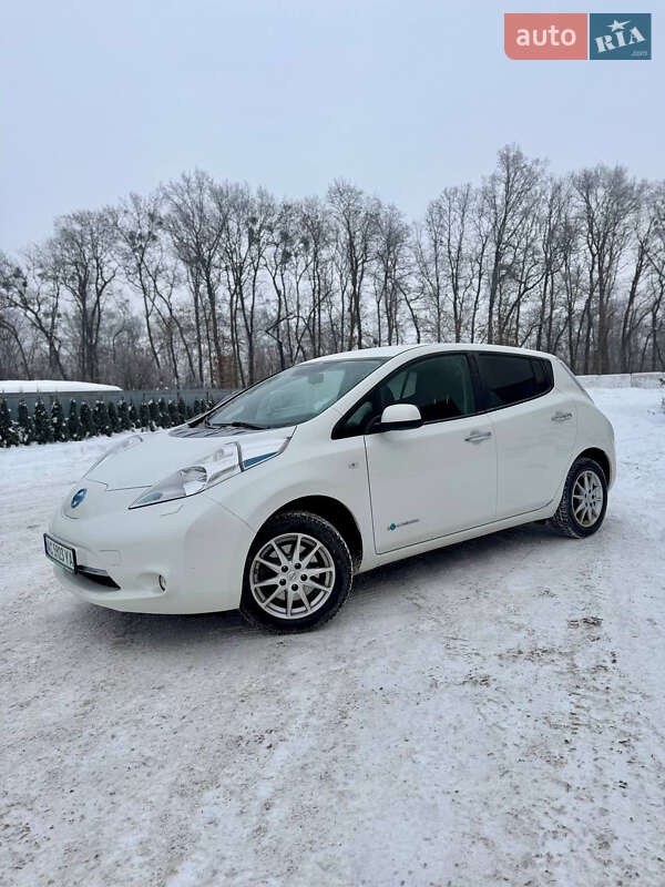 Хэтчбек Nissan Leaf 2015 в Луцке фото 4 Хэтчбек Nissan Leaf 2015 в Луцке