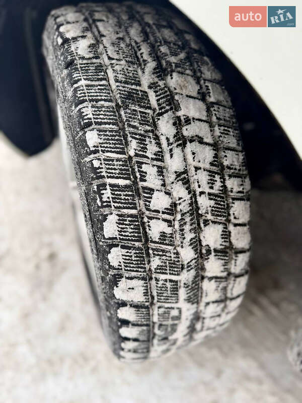 Хэтчбек Nissan Leaf 2015 в Луцке фото 7 Хэтчбек Nissan Leaf 2015 в Луцке