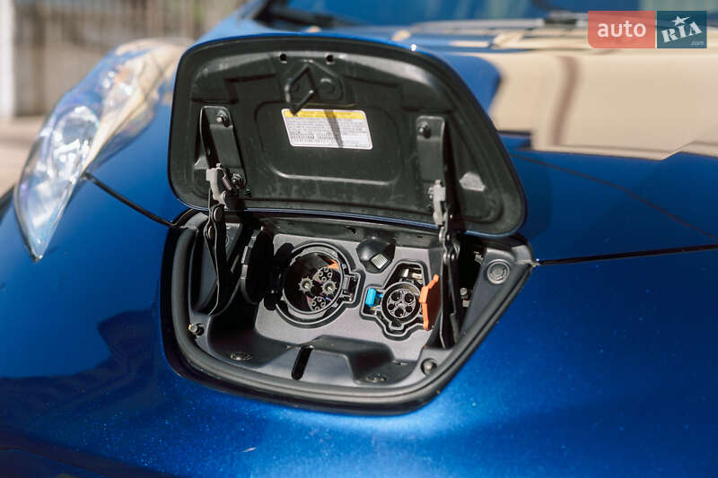 Хэтчбек Nissan Leaf 2016 в Измаиле фото 14 Хэтчбек Nissan Leaf 2016 в Измаиле