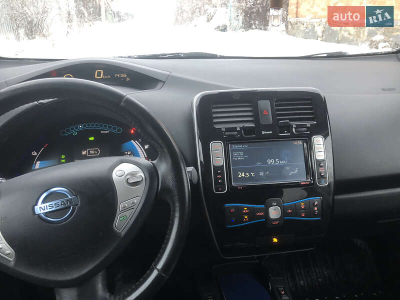Хэтчбек Nissan Leaf 2014 в Казатине