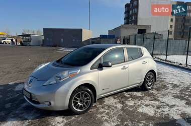 Хэтчбек Nissan Leaf 2015 в Одессе