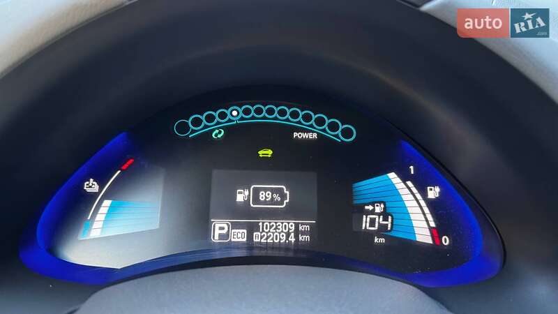 Хетчбек Nissan Leaf 2013 в Чернівцях фото 7 Хетчбек Nissan Leaf 2013 в Чернівцях