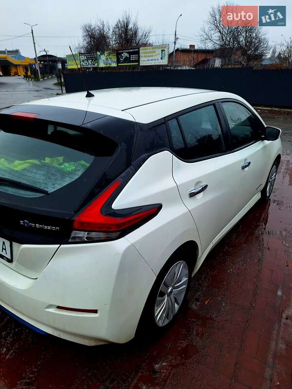 Хетчбек Nissan Leaf 2019 в Рівному